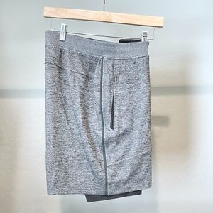 Lululemon T.H.E Short 7" Lined SE Grey Mens L